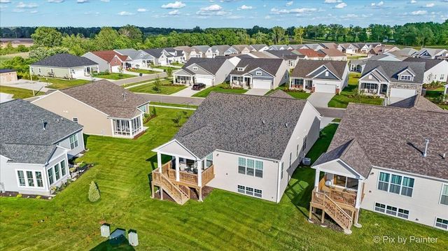 405 Canon DRIVE, Lake Geneva, WI 53147