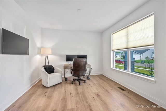 405 Canon DRIVE, Lake Geneva, WI 53147