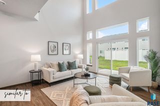 8012 E Tencate Pl, Sioux Falls, SD 57110