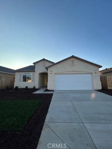 147 Squaw Valley, Merced, CA 95341
