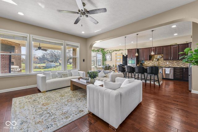 7211 Bellini Lane, Indianapolis, IN 46259