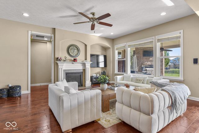 7211 Bellini Lane, Indianapolis, IN 46259