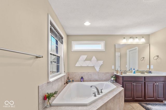 7211 Bellini Lane, Indianapolis, IN 46259