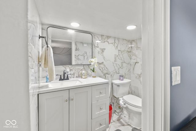 7211 Bellini Lane, Indianapolis, IN 46259