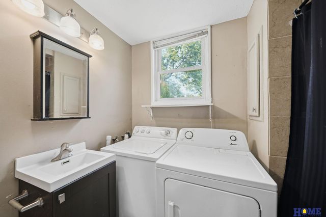 1828 N 30th Street, Lincoln, NE 68503
