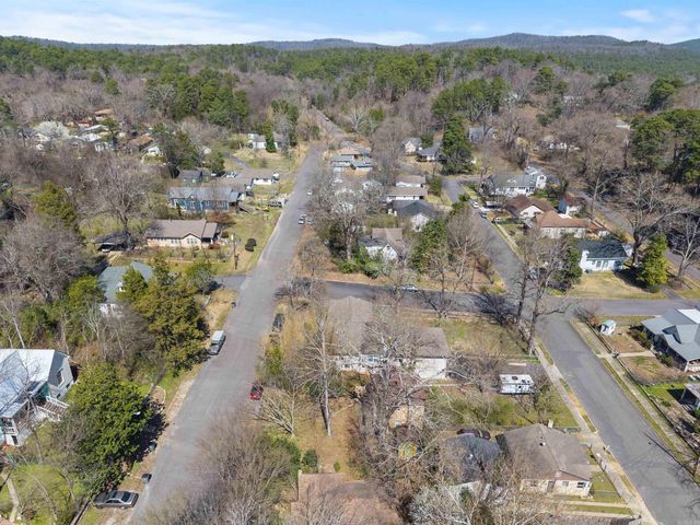 206 Westbrook Street, Hot Springs, AR 71901