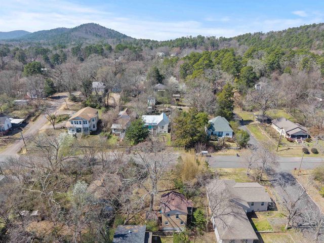 206 Westbrook Street, Hot Springs, AR 71901
