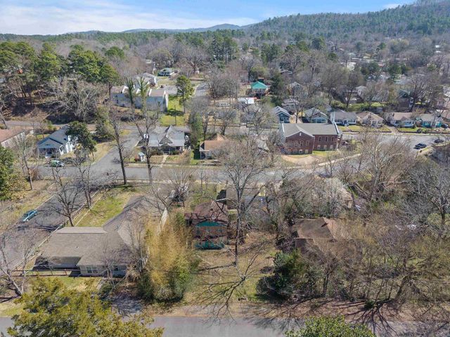 206 Westbrook Street, Hot Springs, AR 71901