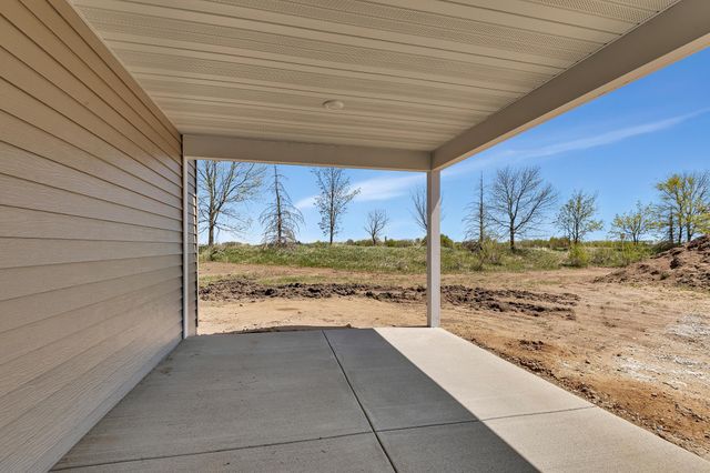 1900 Sandstone Loop S, Sartell, MN 56377