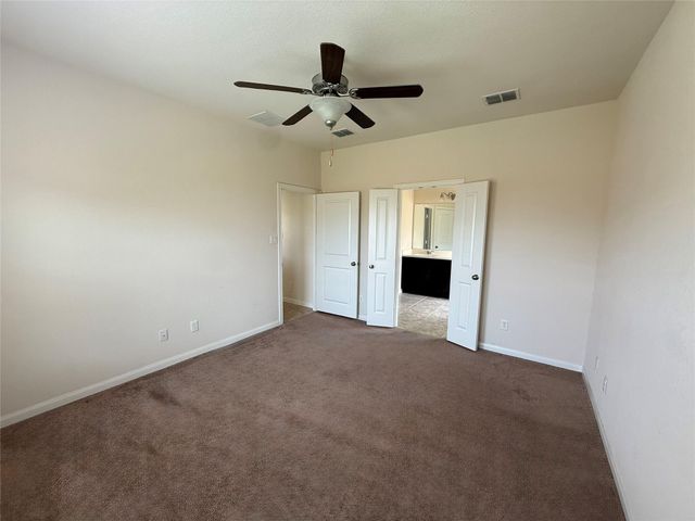 369 Shale CIR, Buda, TX 78610