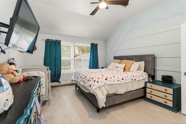 11706 Brae Vly, San Antonio, TX 78249