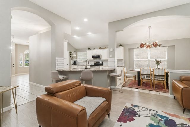 11706 Brae Vly, San Antonio, TX 78249