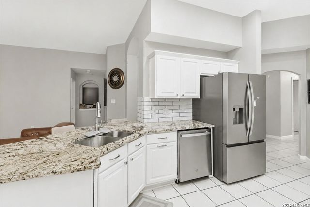 11706 Brae Vly, San Antonio, TX 78249