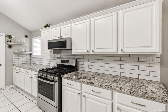 11706 Brae Vly, San Antonio, TX 78249