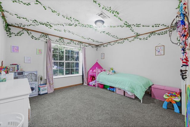 88 Gazebo Street A-E, Huntsville, TX 77340