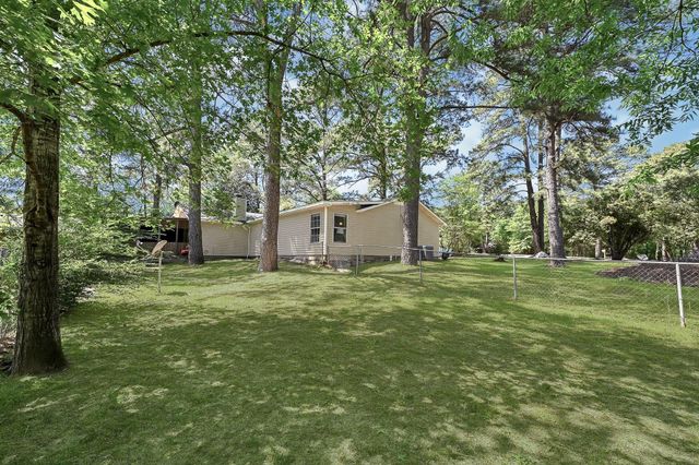 88 Gazebo Street A-E, Huntsville, TX 77340