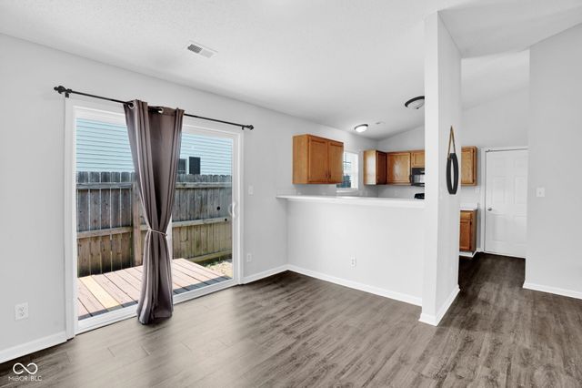 5118 Sandy Forge Drive, Indianapolis, IN 46221