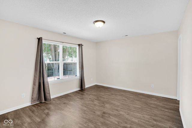5118 Sandy Forge Drive, Indianapolis, IN 46221