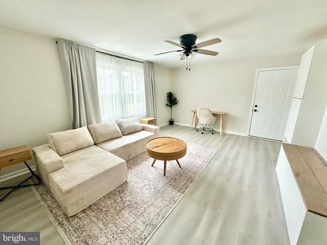 2137 CHAPEL WAY, King George, VA 22485