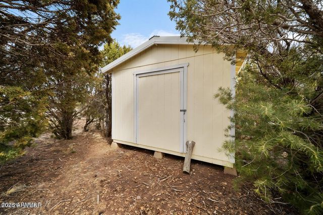 9 N3307 --, Vernon, AZ 85940