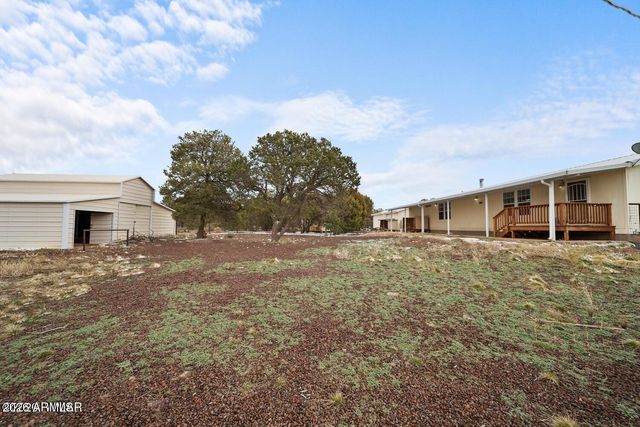 9 N3307 --, Vernon, AZ 85940