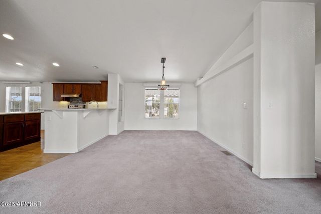 9 N3307 --, Vernon, AZ 85940