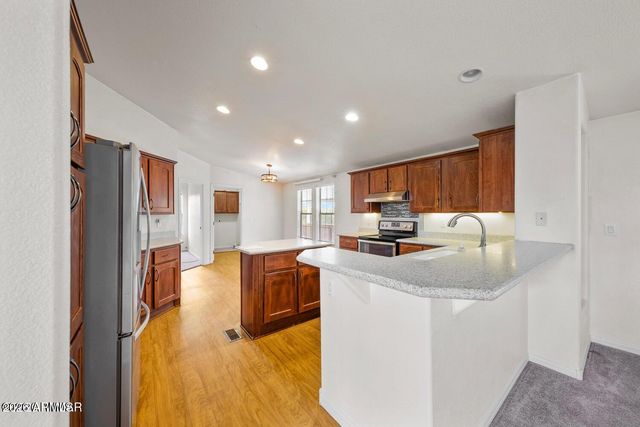 9 N3307 --, Vernon, AZ 85940