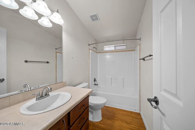 9 N3307 --, Vernon, AZ 85940