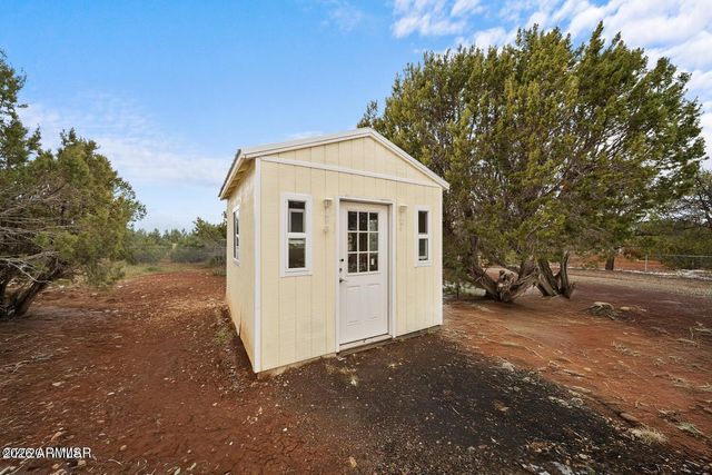 9 N3307 --, Vernon, AZ 85940