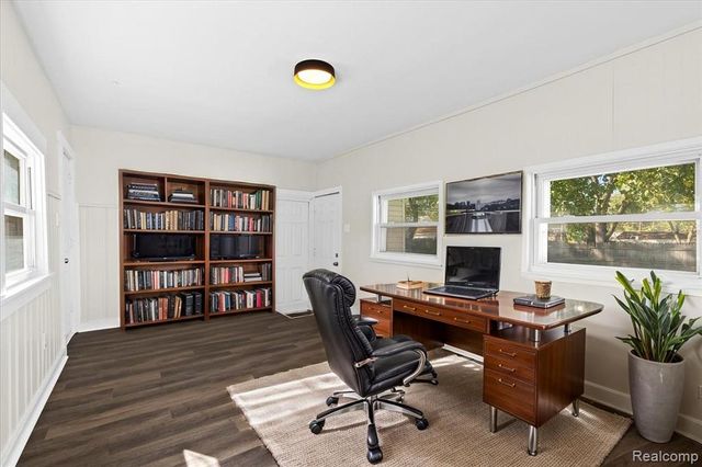 14092 Knox Avenue, Warren, MI 48089