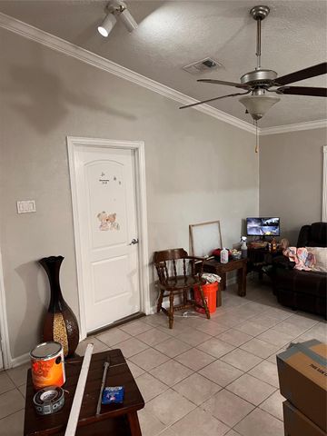 14115 Meyersville Drive, Houston, TX 77049