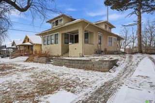 1217 S 13th Street, Lincoln, NE 68502