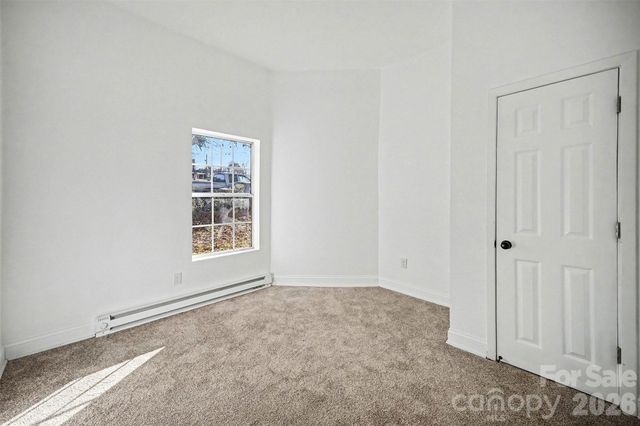 612 E E Street, Newton, NC 28658