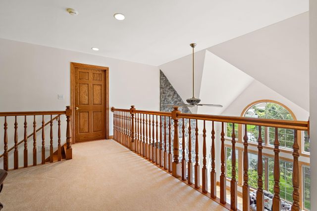821 Mary Ellen Drive, Crown Point, IN 46307