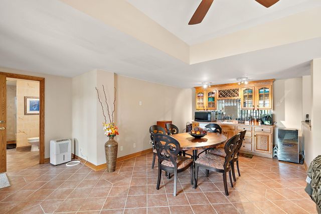 821 Mary Ellen Drive, Crown Point, IN 46307