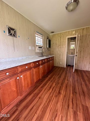 205 Cloverdale Drive, Smithfield, NC 27577