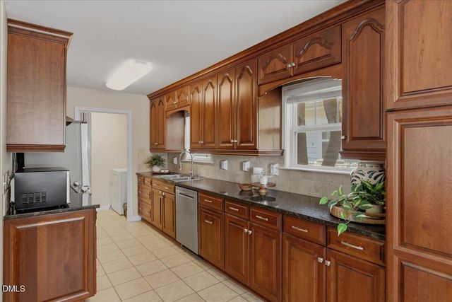 901 Dorothy Sanders Way, Raleigh, NC 27601