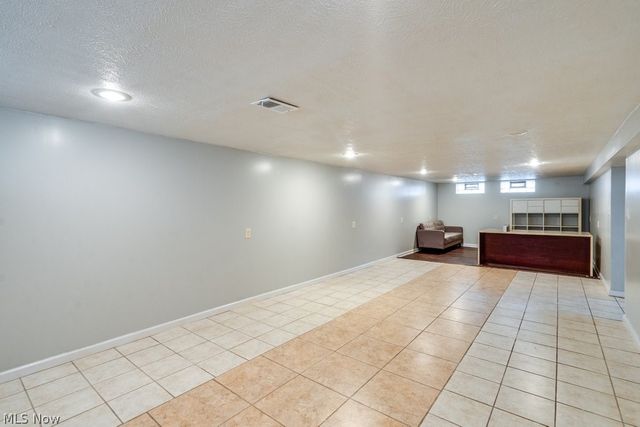5833 Stumph Road, Parma Heights, OH 44130