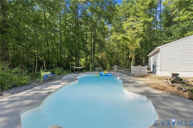 17089 Goshen Rd, Montpelier, VA 23192