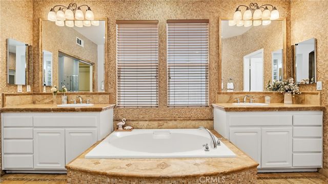 6 Santa Gustavo, Rancho Santa Margarita, CA 92688