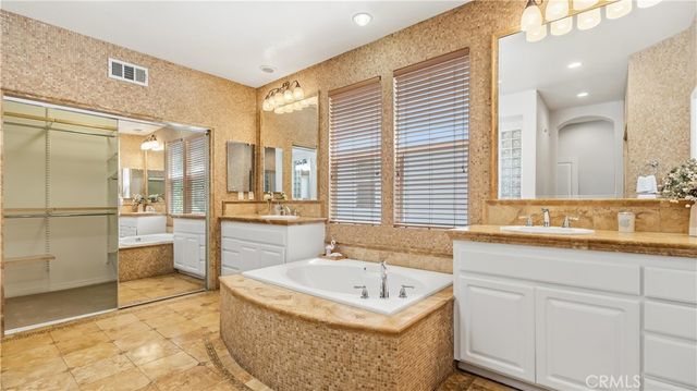 6 Santa Gustavo, Rancho Santa Margarita, CA 92688