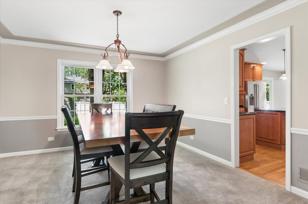 1527 Abbotsford Drive, Naperville, IL 60563 — photo 3