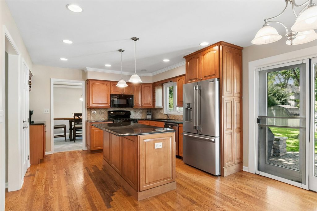 1527 Abbotsford Drive, Naperville, IL 60563 — photo 4