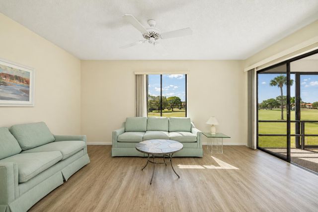 5403 SE Miles Grant Road H-209, Stuart, FL 34997