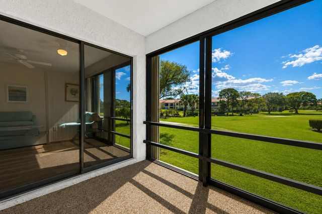 5403 SE Miles Grant Road H-209, Stuart, FL 34997