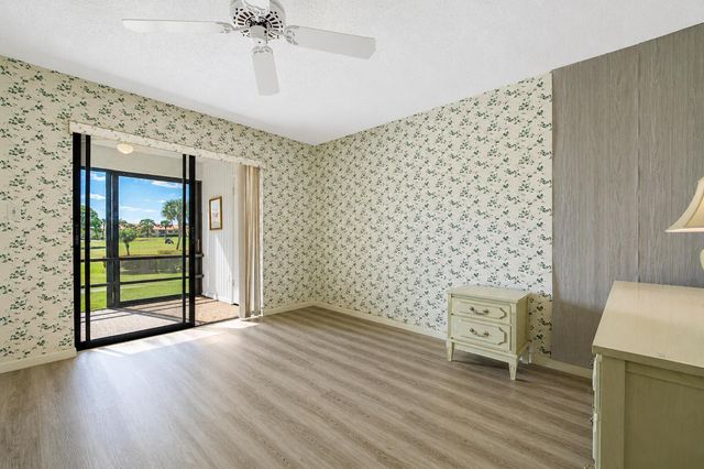 5403 SE Miles Grant Road H-209, Stuart, FL 34997