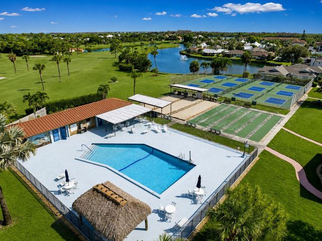 5403 SE Miles Grant Road H-209, Stuart, FL 34997