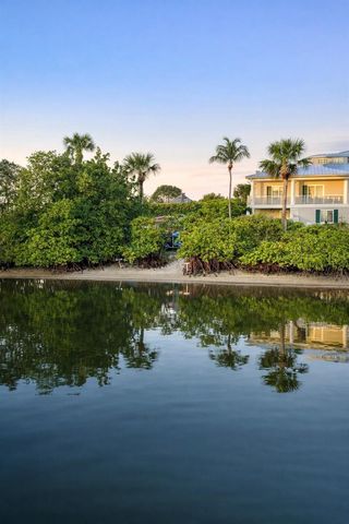 5403 SE Miles Grant Road H-209, Stuart, FL 34997