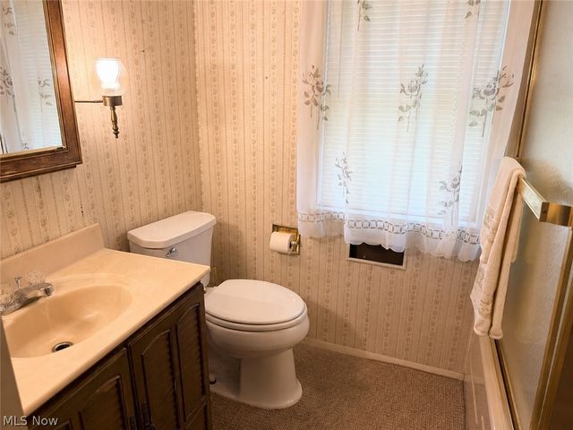 612 Briggs, Leavittsburg, OH 44430