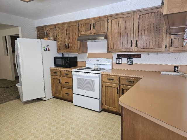 4443 Day Drive, Klamath Falls, OR 97603